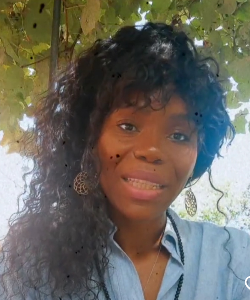 Yarcie fuori in giardino